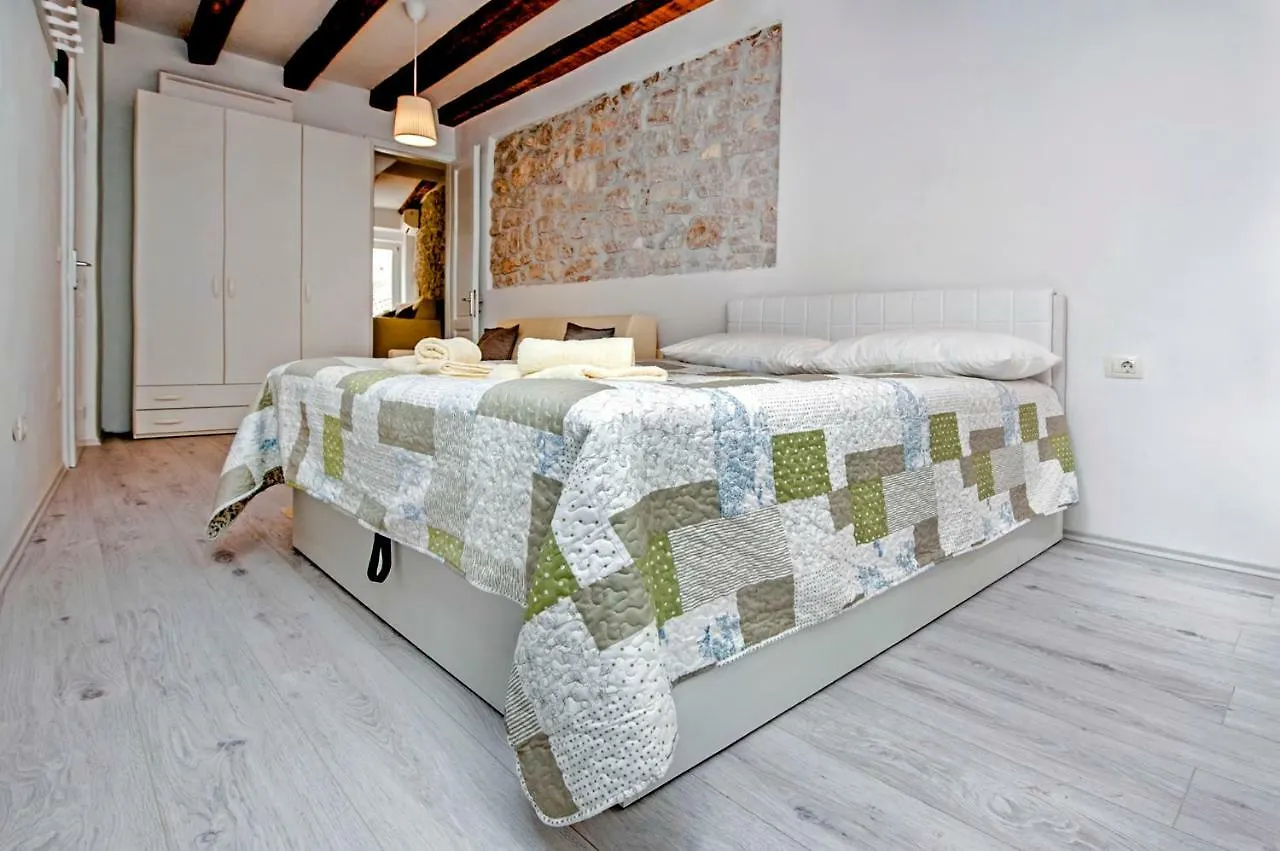 Apartment Ca' 1620 - Rosa Selvatica Rovinj Croatia